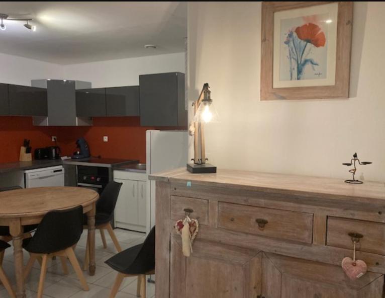 Apartment Les Toiles De